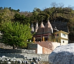 Haida khan Ashram